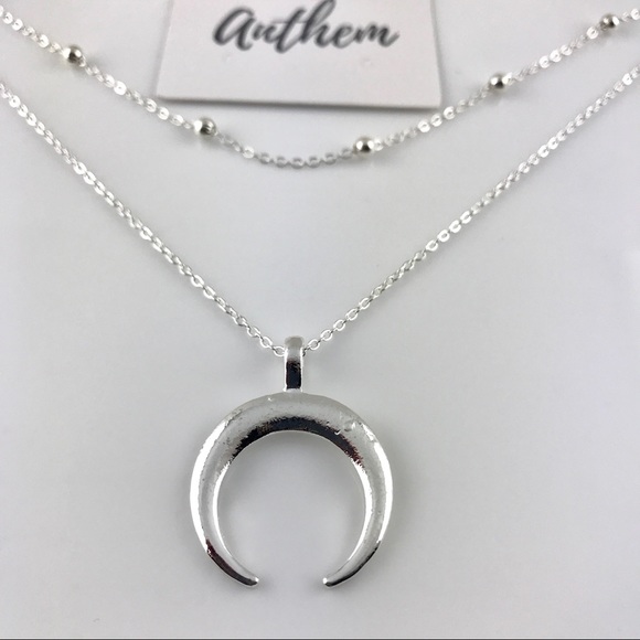 3/$25⚡️Horn Crescent Moon layer choker necklace - Picture 8 of 8